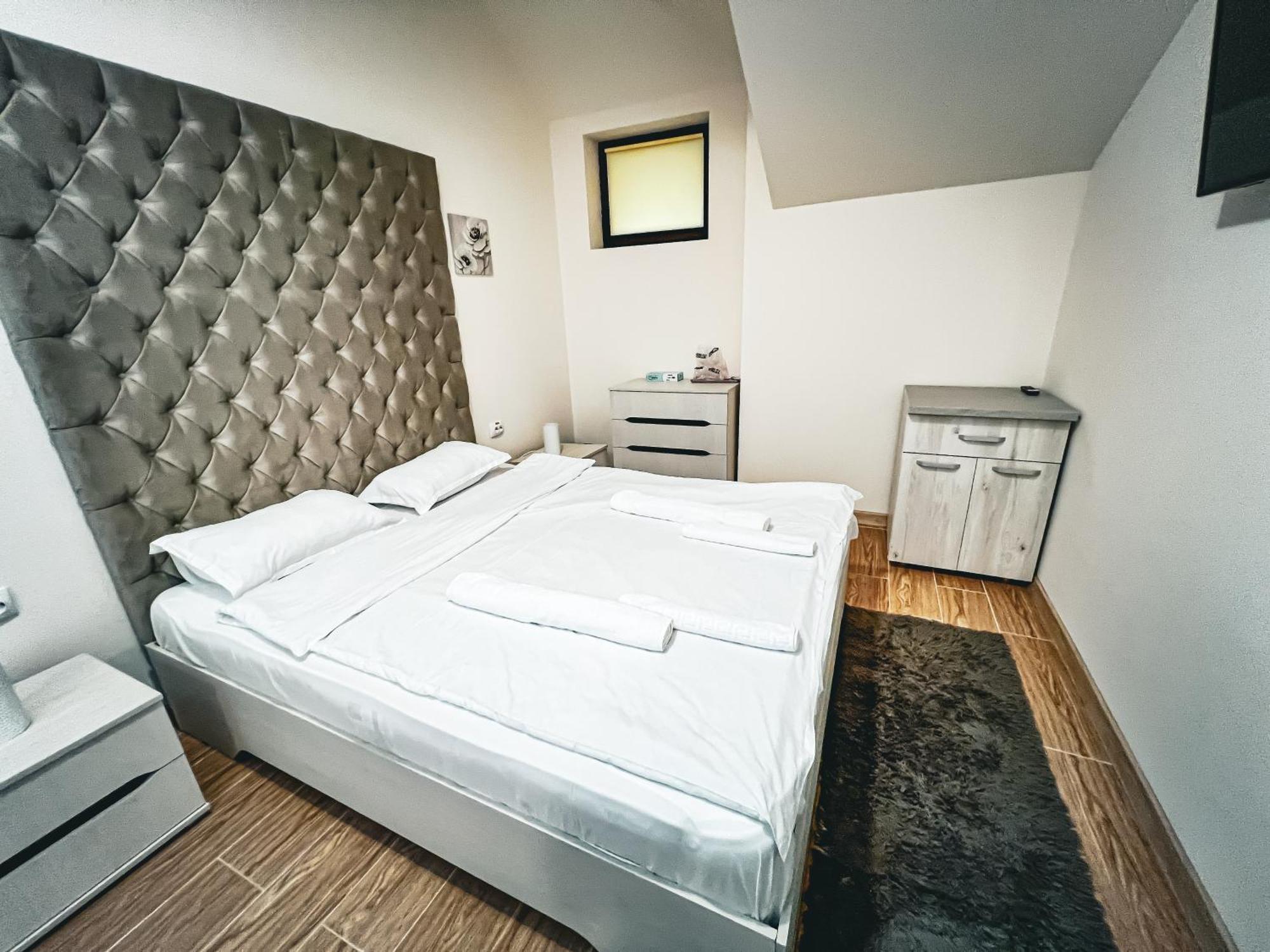 Splendor Boutique Piteşti Exteriör bild